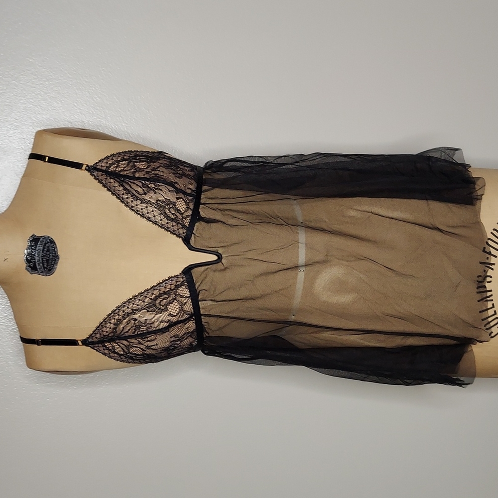 VS | VICTORIA'S SECRET | BABYDOLL LINGERIE SLIP | SIZE MEDIUM